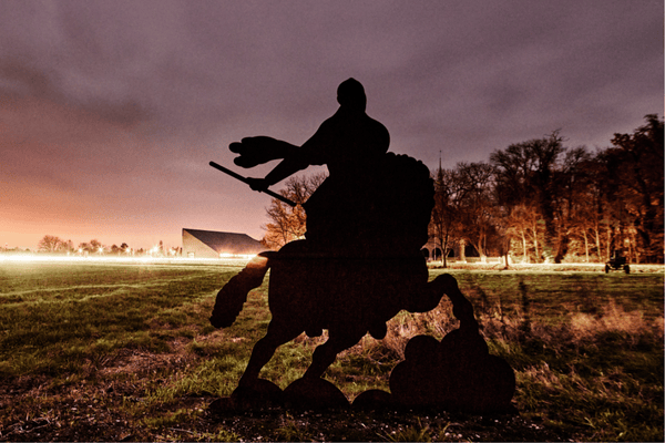 Gustav Adolf bei Nacht